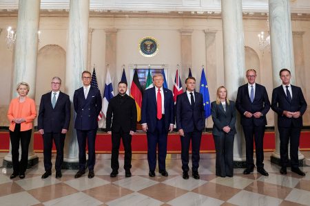 كاتب أميركي: إستراتيجية ترامب الجديدة للأمن القومي تصدم أوروبا