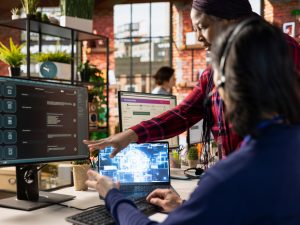 كيف أعاد الذكاء الاصطناعي تعريف الأمان الوظيفي في أميركا؟