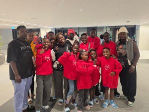 شاهد.. عرض فرقة “هايبرس كيدز أفريكا” يلهب مدرجات كأس العرب