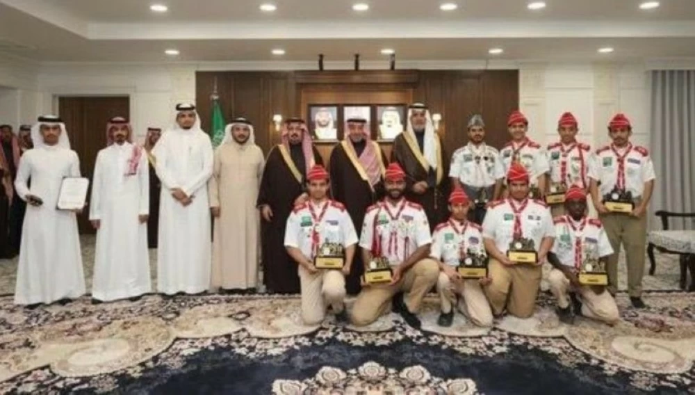 أمير نجران يُكرِّم تعليم المنطقة لحصوله على منجزات محلية ودولية – أخبار السعودية