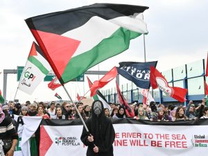 هل تحالف الإسلام السياسي وقوى اليسار لنصرة فلسطين؟