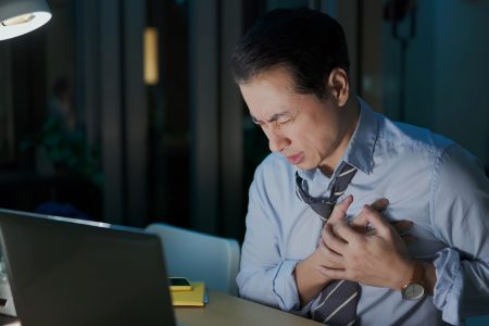 لماذا النوبات القلبية الليلية أقل حدة من تلك التي تحدث نهارا؟