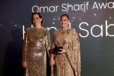 هند صبري تحصد جائزة عمر الشريف وعليا بهات تنال “آفاق غولدن غلوب” في البحر الأحمر