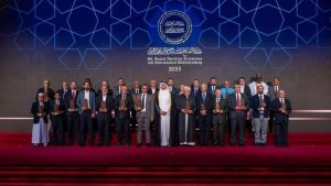 تتويج الفائزين بجائزة الشيخ حمد للترجمة والتفاهم الدولي في دورتها الـ11