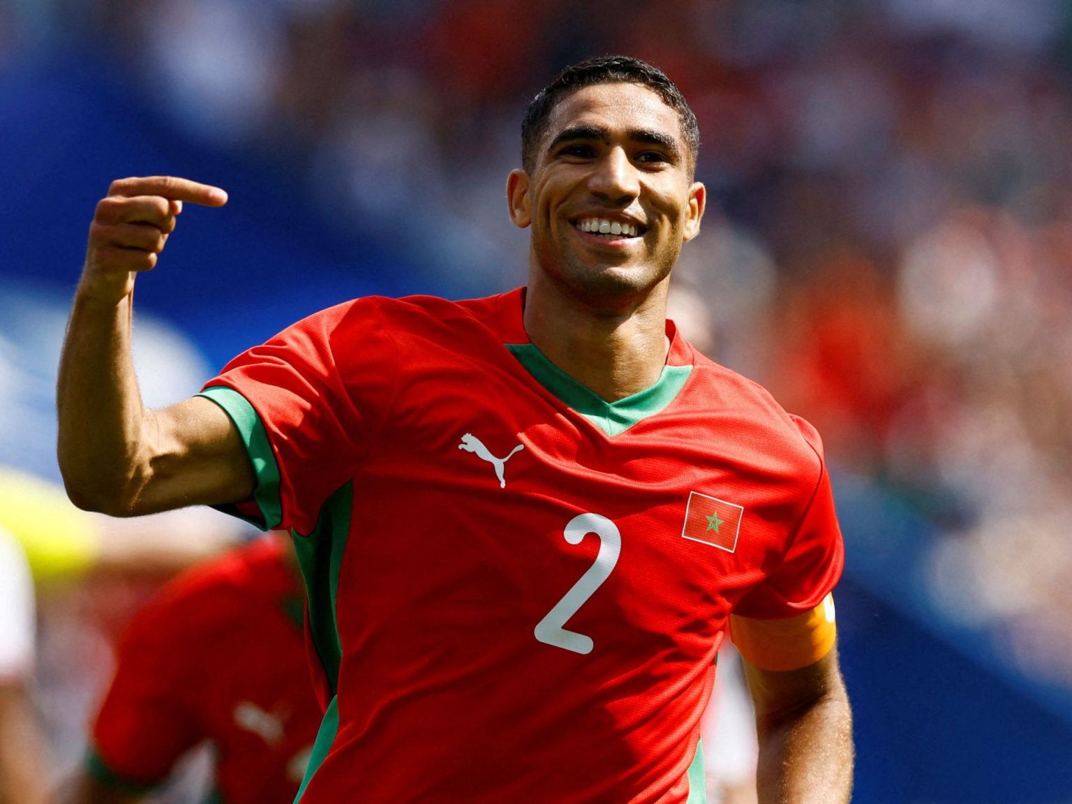 أشرف حكيمي الملهم يسابق الزمن لقيادة المغرب بكأس أفريقيا