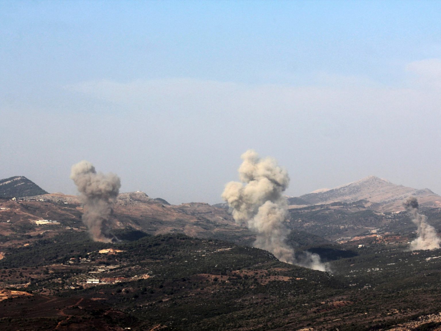 تقرير بنيويورك تايمز: إبراز إسرائيل عضلاتها العسكرية لا يضمن لها السلام