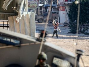 شهادات أهالي مخيم نور شمس عن عودتهم الأخيرة لمنازلهم قبل هدمها