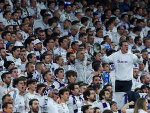 شاهد.. صافرات الاستهجان تصدح بالبرنابيو بعد خسارة ريال مدريد أمام مانشستر سيتي