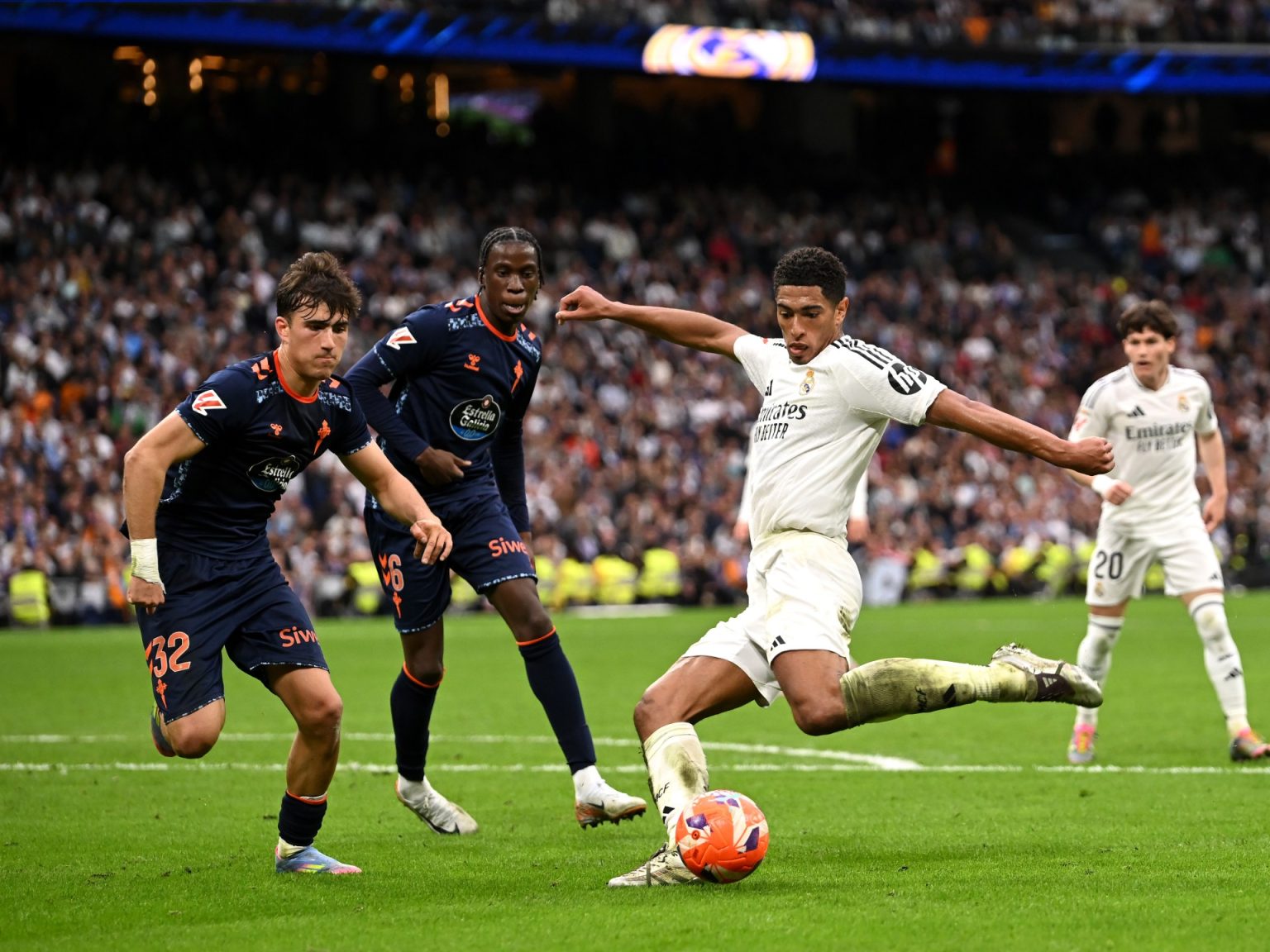 ريال مدريد ضد سيلتا فيغو بالدوري الإسباني.. الموعد والتشكيلتان المتوقعتان والقنوات الناقلة