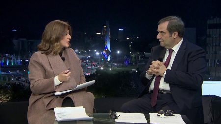 المركزي السوري يخطط للاندماج بالنظام المالي بعد رفع قانون قيصر