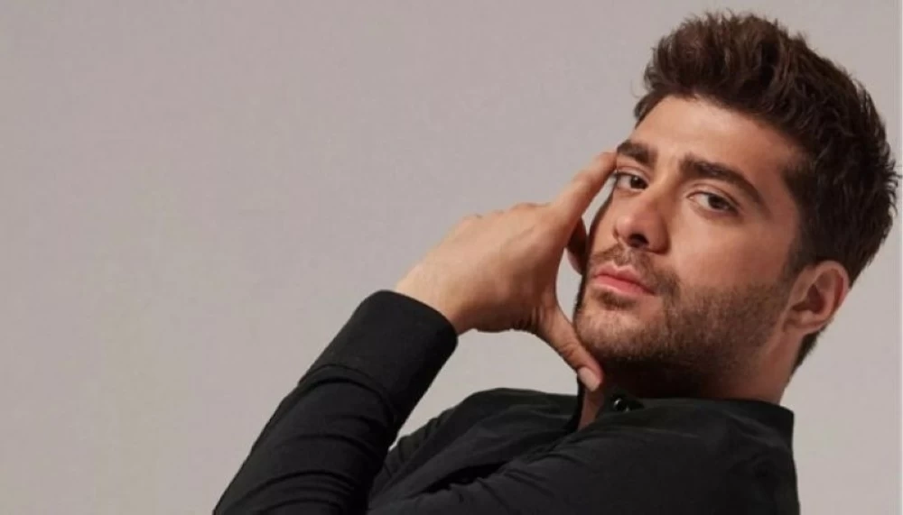 سقوط مفاجئ لبطل «شراب التوت» يهز الوسط الفني التركي – أخبار السعودية