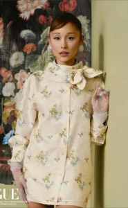 أريانا غراندي تعيد إحياء أناقة الخمسينات بلمسة عصرية ساحرة – أخبار السعودية