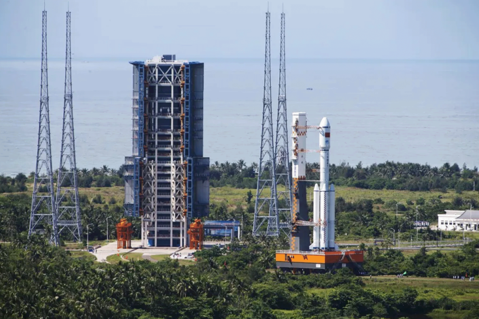 بعد إنجازات تاريخية.. الصين تجمد فجأة إطلاقات الفضاء