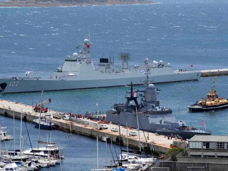 سفن روسية وصينية وإيرانية تبدأ مناورات عسكرية في جنوب أفريقيا