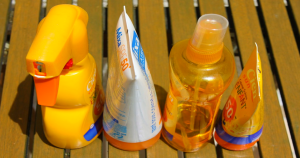 علماء للجزيرة نت: ابتكرنا مادة تستبدل البلاستك في مستلزمات العناية الشخصية