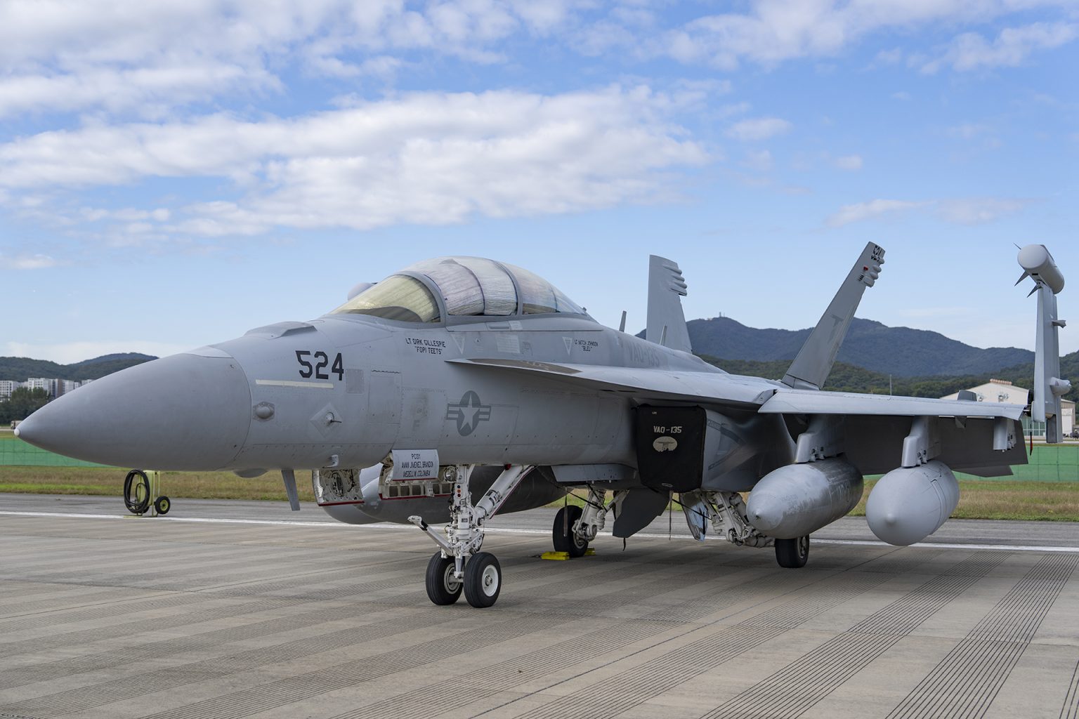 وول ستريت جورنال: هذه الطائرة المتطورة ساعدت على اعتقال مادورو