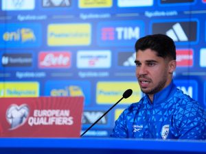 لاعب إسرائيلي يثير ضجة كبرى في إيطاليا