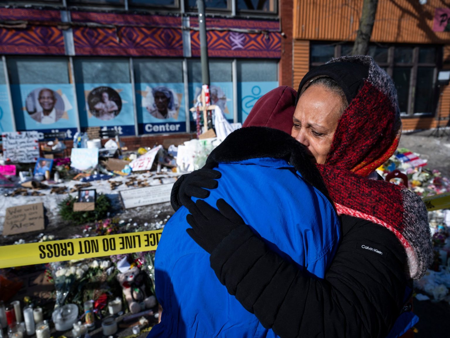 ترمب يكلف “قيصر الحدود” التحقيق بأحداث مينيسوتا والغضب يتصاعد