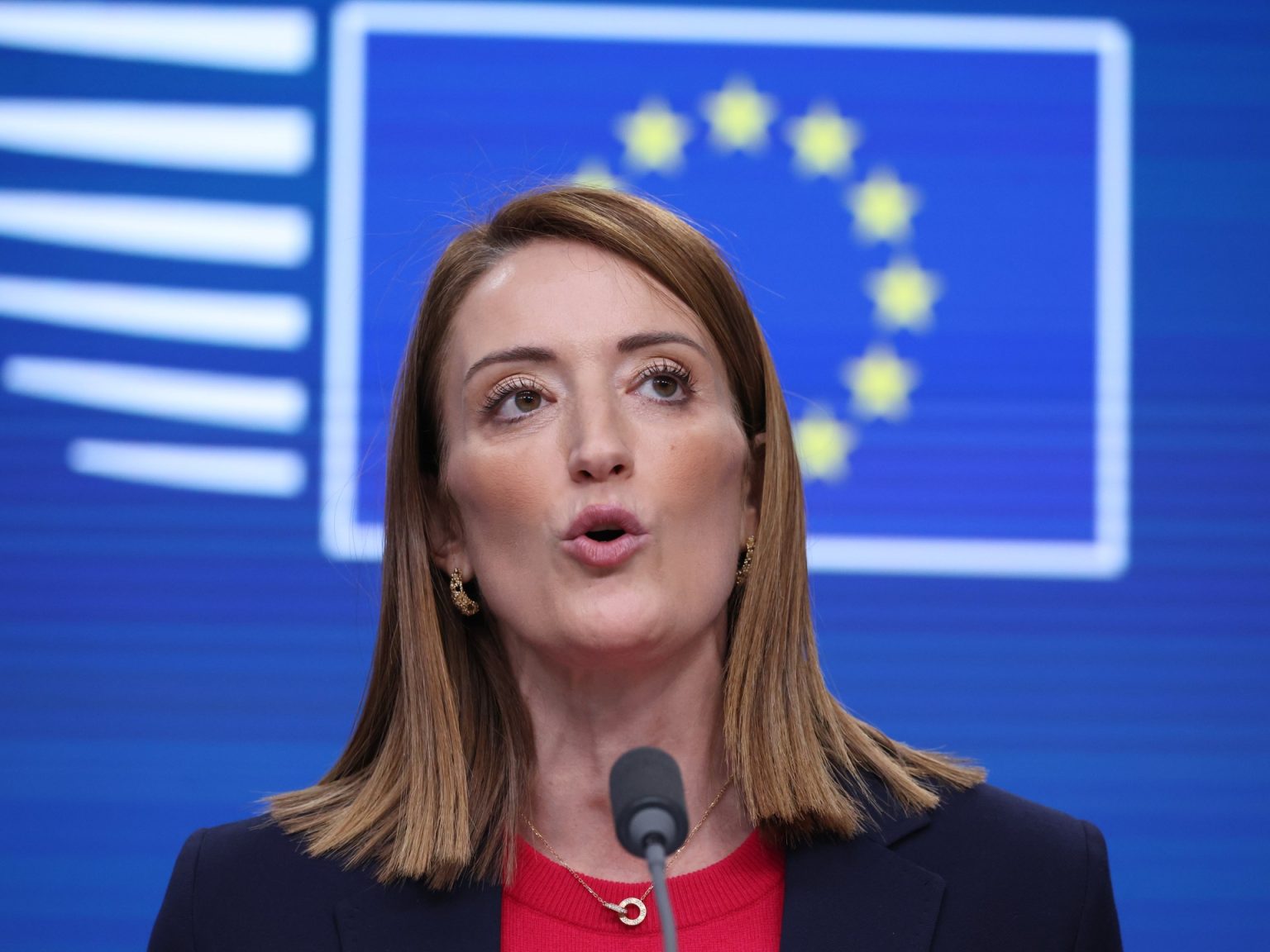 الاتحاد الأوروبي يصعّد ضد إيران وطهران تستدعي 4 سفراء