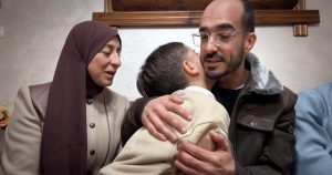 شهادة مؤلمة لصحفي فلسطيني محرر من سجون الاحتلال