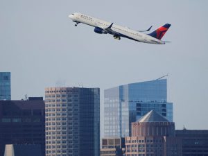 واشنطن ترفع قيود الطيران فوق الكاريبي وعودة تدريجية للرحلات