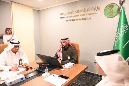 مدير عام "بيئة مكة" يدشّن حملة الامتثال لأنظمة الصيد البحري