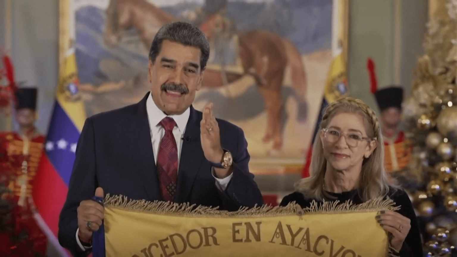 بعد إعلان ترامب اعتقال مادورو وزوجته … مواقع التواصل تتساءل ما التهمة؟