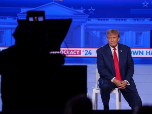 كاتبة بغارديان: ليس من مهام إعلام أميركا الإشادة باعتقال مادورو