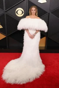 نجمات الغرامي 2026 يخطفن الأضواء بإطلالات أيقونية على السجادة الحمراء – أخبار السعودية