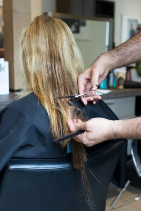 دراسات نفسية تكشف العلاقة العاطفية بين الشعر الطويل والهوية الشخصية – أخبار السعودية