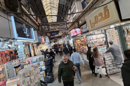 بعد شهر من إضراب التجار.. الجزيرة نت تزور بازار طهران الكبير