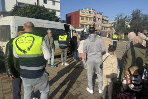 فيضان القصر الكبير.. مبادرات إنسانية ومشاهد تأهب