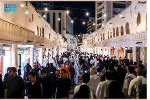 أسواق جدة التاريخية تستقبل المتسوقين استعدادًا لعيد الفطر