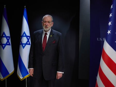 الأردن يدين تصريحات السفير هاكابي ويعتبرها “مساسا بسيادة دول المنطقة”