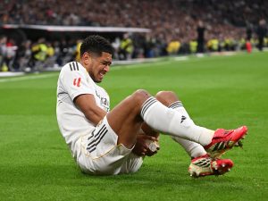 بيلينغهام يتبع خطة مبابي لتسريع التعافي من الإصابة