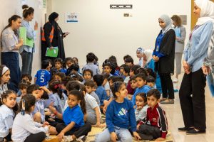 من “التعلم عن بعد” إلى الفصول.. كيف تعيد مدارس قطر الاستقرار لطلبتها؟