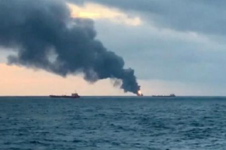 استهداف ناقلات النفط في الخليج.. هل يتسبب في كارثة بيئية؟
