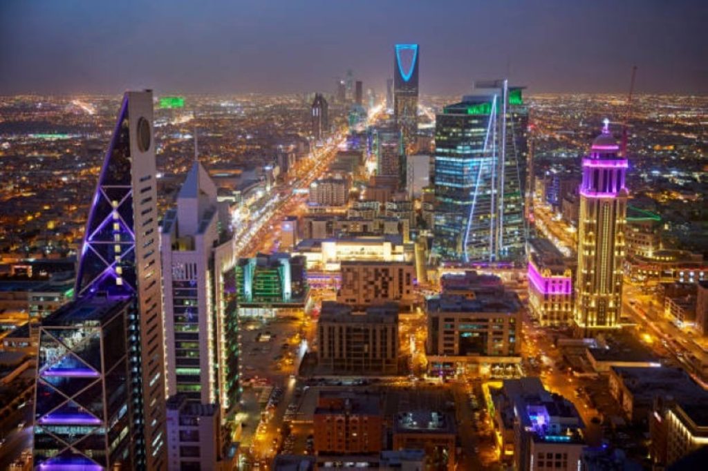 الرياض أول عاصمة عالمية تحلل نبض الحياة الأسرية بالبيانات