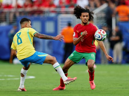 أيوب بوعدي يفرض نفسه ضد البرازيل بقميص المغرب