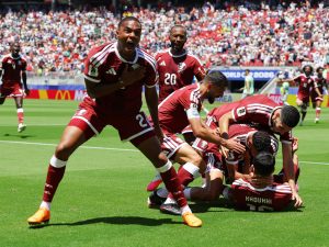 مفاجآت المونديال آسيا تطيح بعمالقة أوروبا