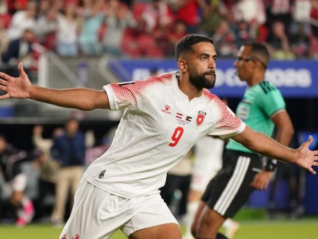 النعيمات في احتفال أول هدف أردني بكأس العالم