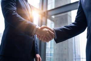 اندماجات واستحواذات آسيا تتجاوز 750 مليار دولار بالنصف الأول رغم الاضطرابات