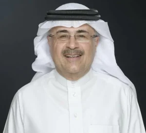 أرامكو تحذر من تهديدات بمضيق هرمز وتأثيرها على إمدادات النفط
