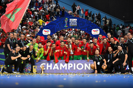 المغرب يتوج بطلاً لأفريقيا بعد انتصاره الساحق على أنغولا