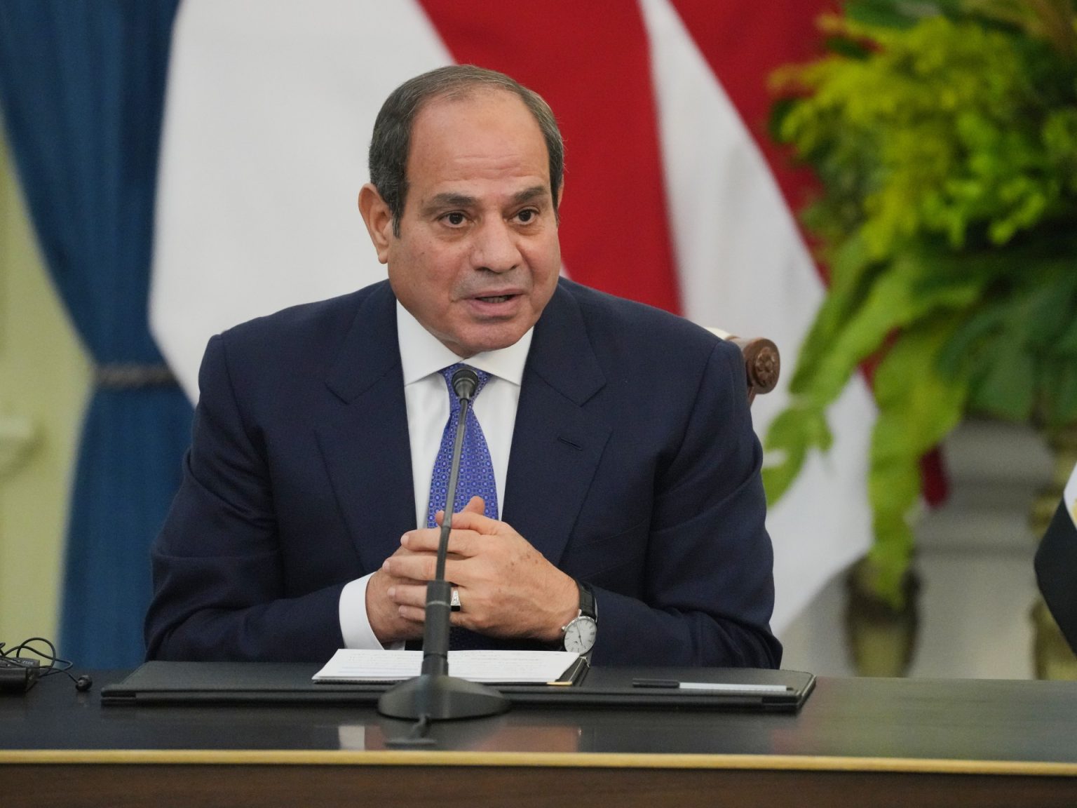 السيسي: قوتنا العسكرية للدفاع عن السعودية وليس لمهاجمة اليمن