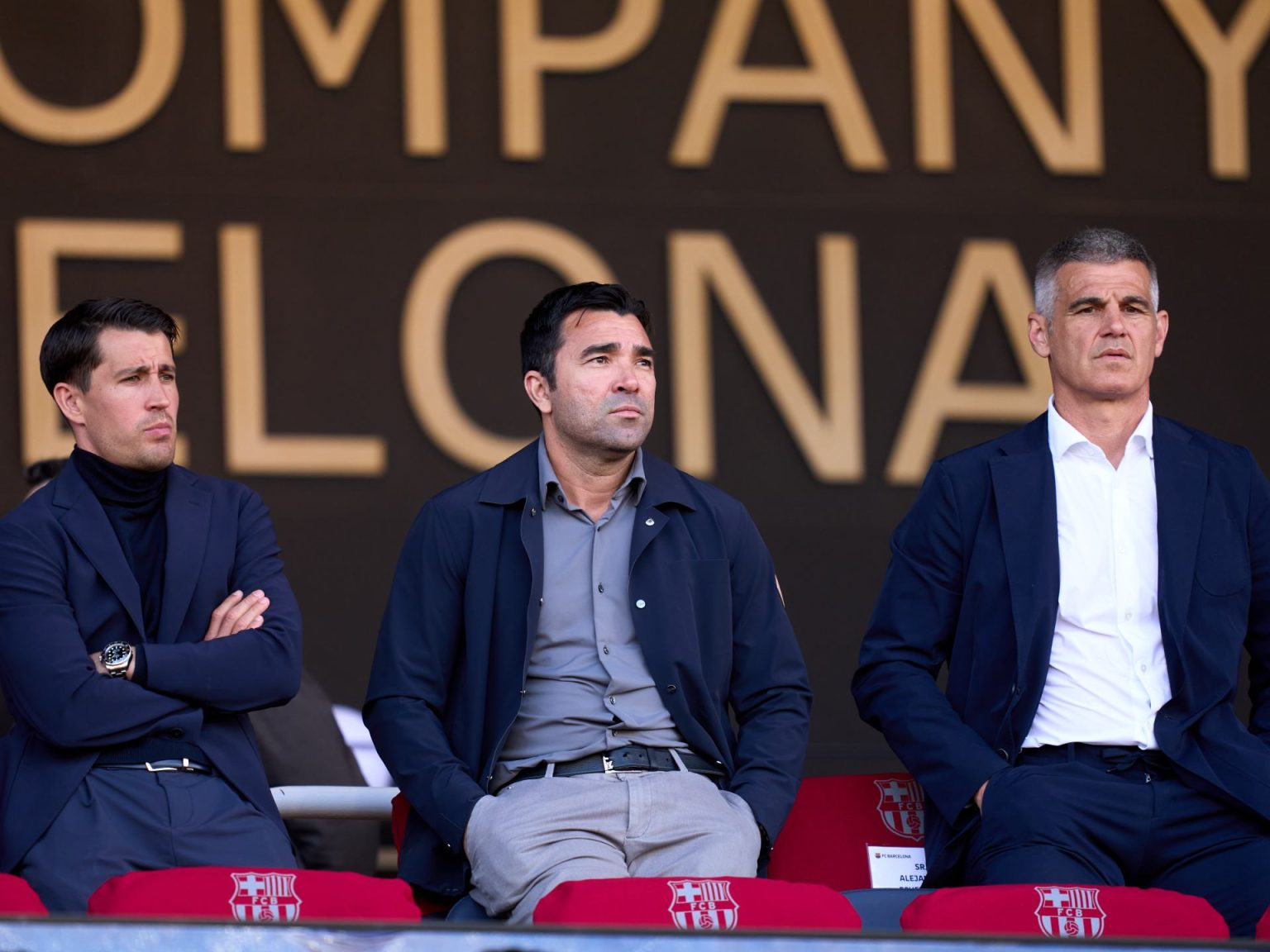 مستشار لابورتا: ريال مدريد يلوث أجواء الكلاسيكو